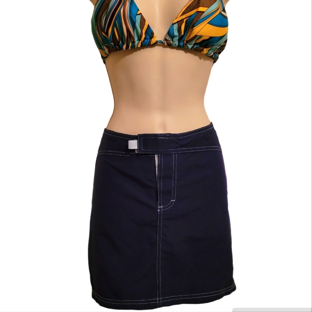 Roxy size 7 boardskirt 15 inch